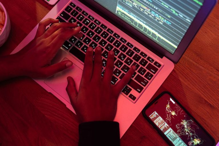 Apple Patches AI-Discovered WebKit Bugs: Update Your Devices!